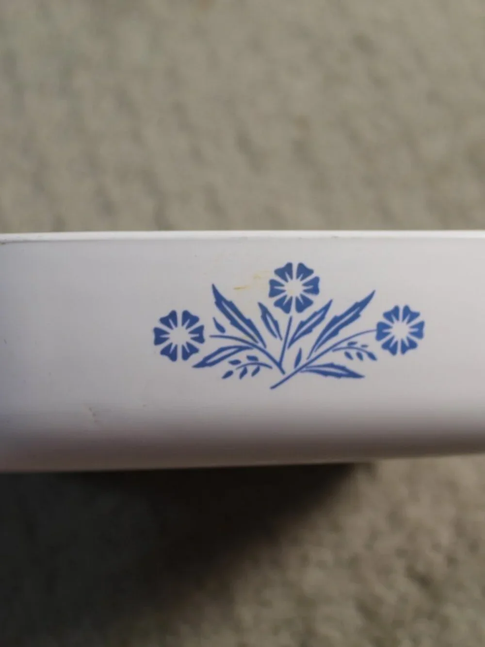 Set of 2 Vintage Corningware Blue Cornflower Casserole Dishes - 1 L & 10 in